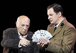 Театр Вахтангова отметил свое 90-летие премьерой